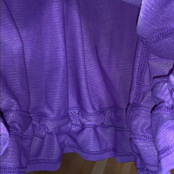 LNC light purple size 6 Lululemon top - Picture 3 of 7